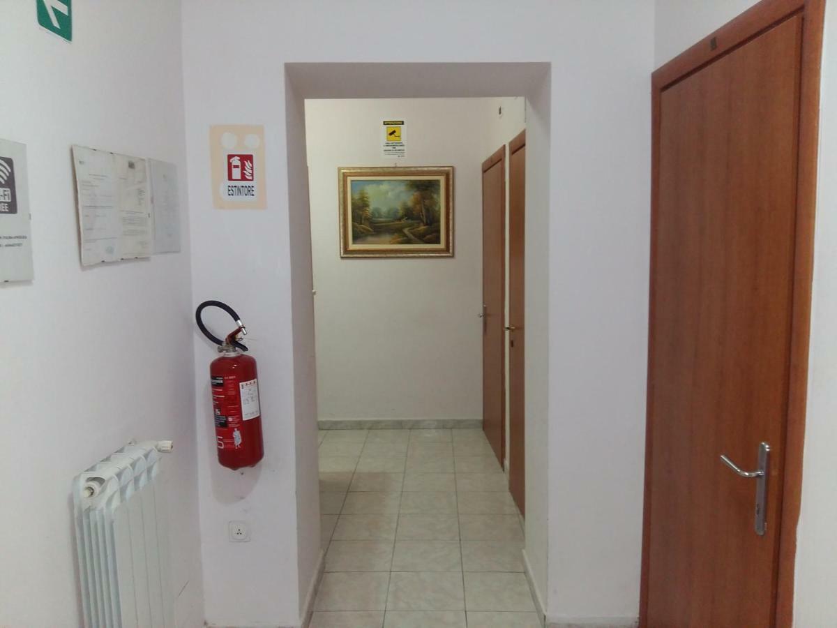 Friendship Place Рим Экстерьер фото